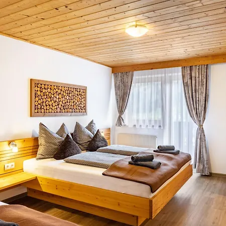 Appartement Catrin Mit Sauna 齐勒河谷的里德